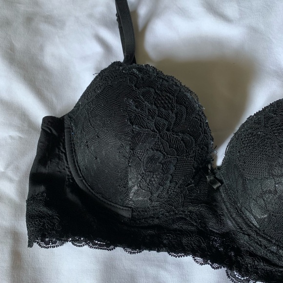 Black Bralette - Picture 2 of 4